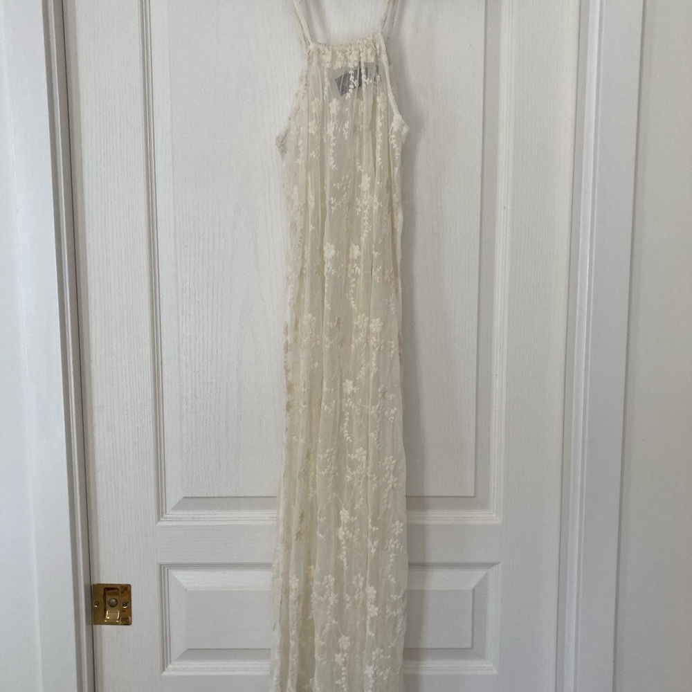 MINKPINK Lace Shoulder Tie Overlay Dress - Small - White/Cream